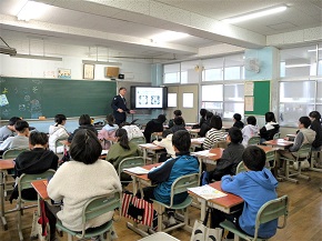 薬物乱用防止教室の様子